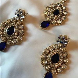 Meet your Posher, Dolly